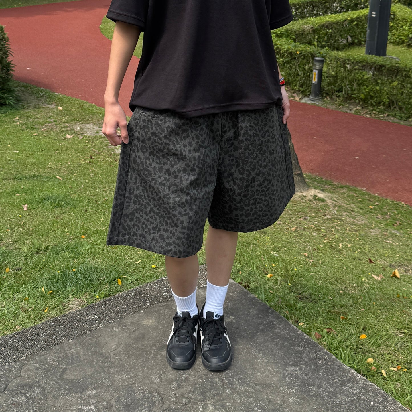 現貨 韓國復古豹紋七分褲