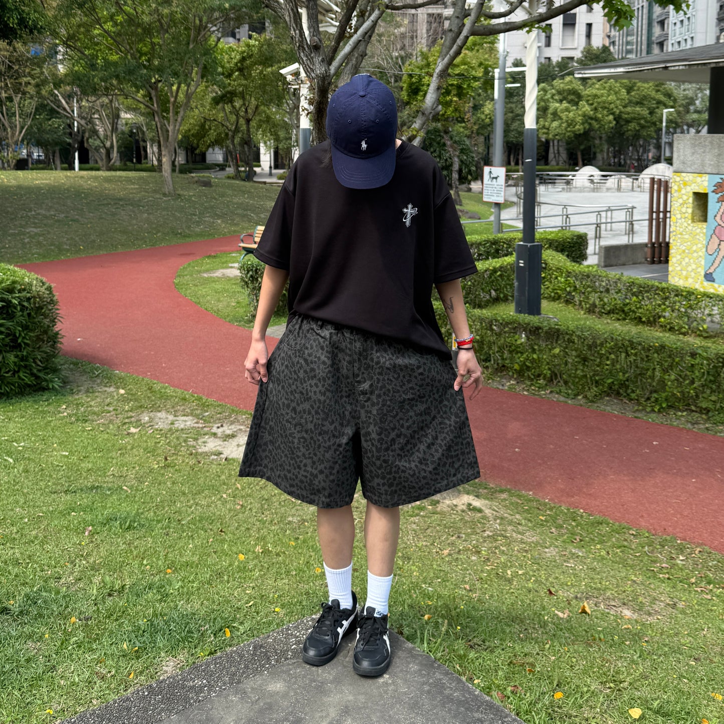 現貨 韓國復古豹紋七分褲